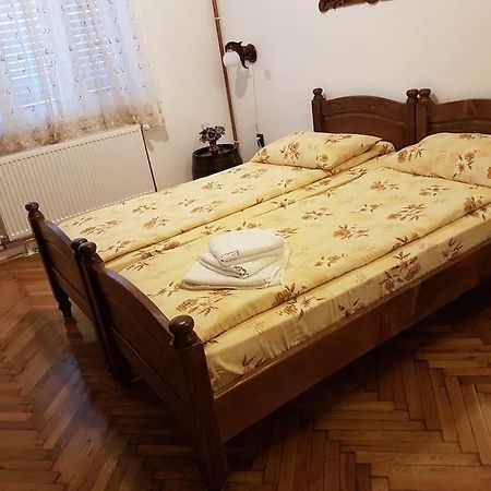 Гостевой дом Recea186 Recea  Экстерьер фото