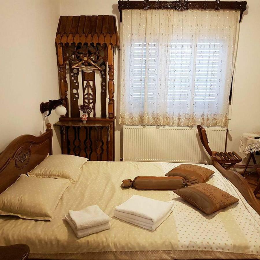 Гостевой дом Recea186 Recea  Экстерьер фото
