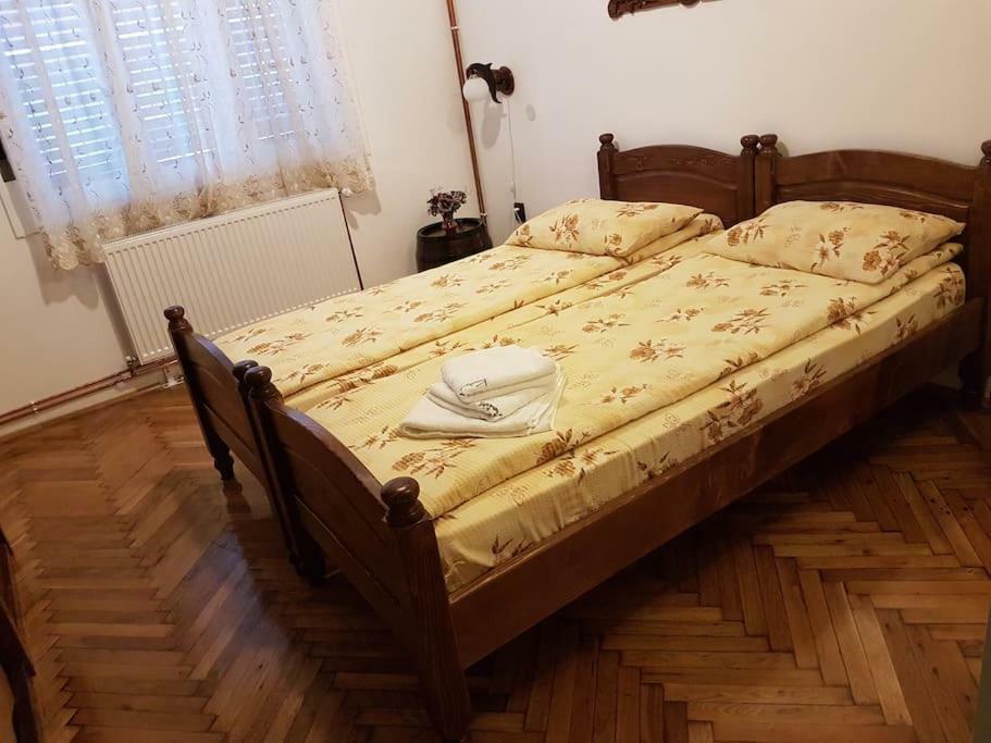 Гостевой дом Recea186 Recea  Экстерьер фото