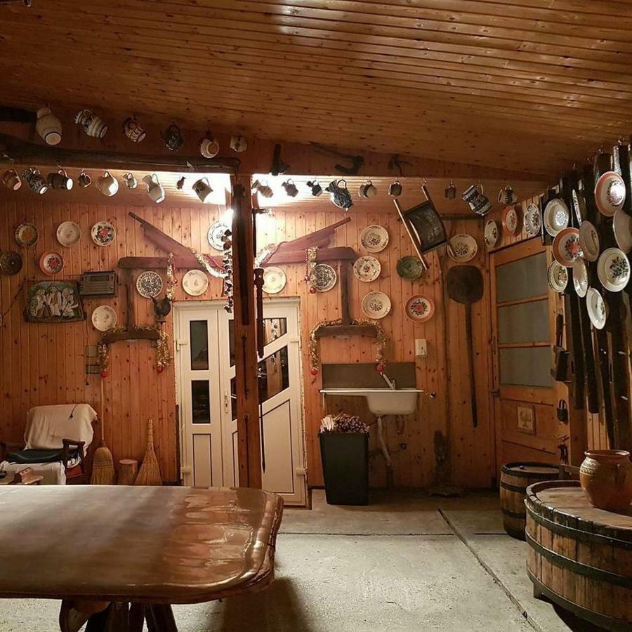 Гостевой дом Recea186 Recea  Экстерьер фото